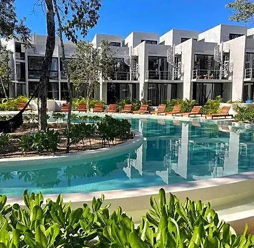 Sweet With Private Pool 4*