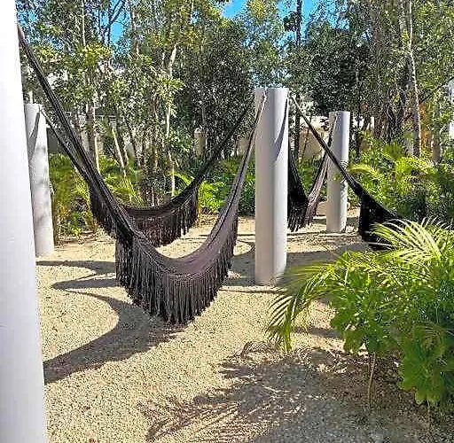 Hotel Sweet With Private Pool